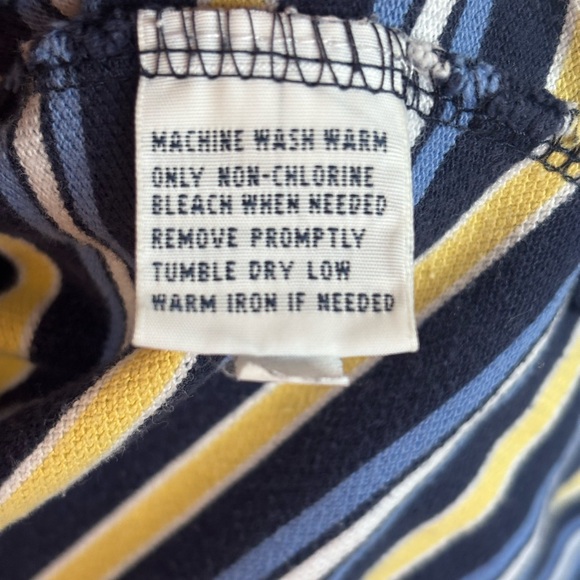 Polo by Ralph Lauren Men's Navy and Yellow Striped Polo Medium - Picture 5 of 7